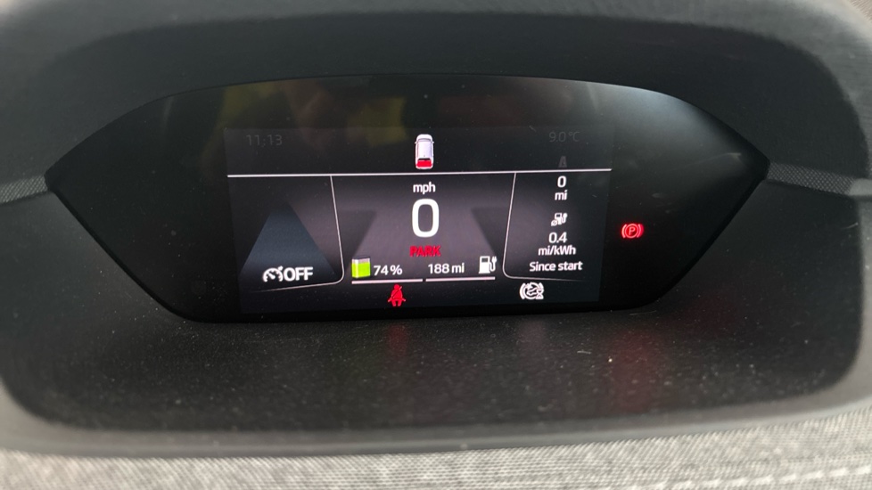 SKODA ENYAQ Image 13