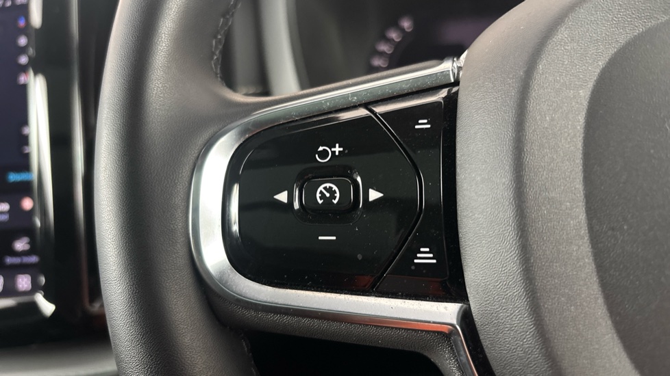 VOLVO XC60 Cruise control