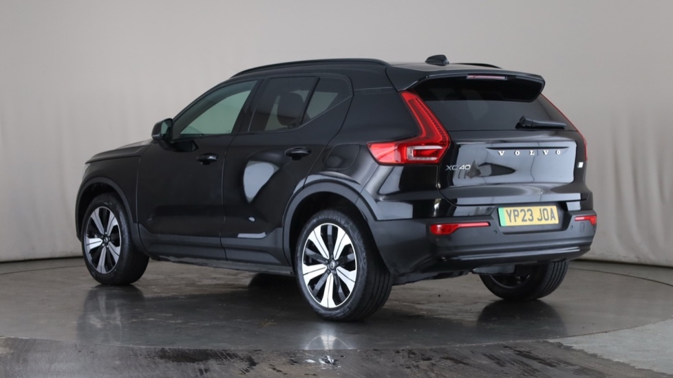 VOLVO XC40 Image 3