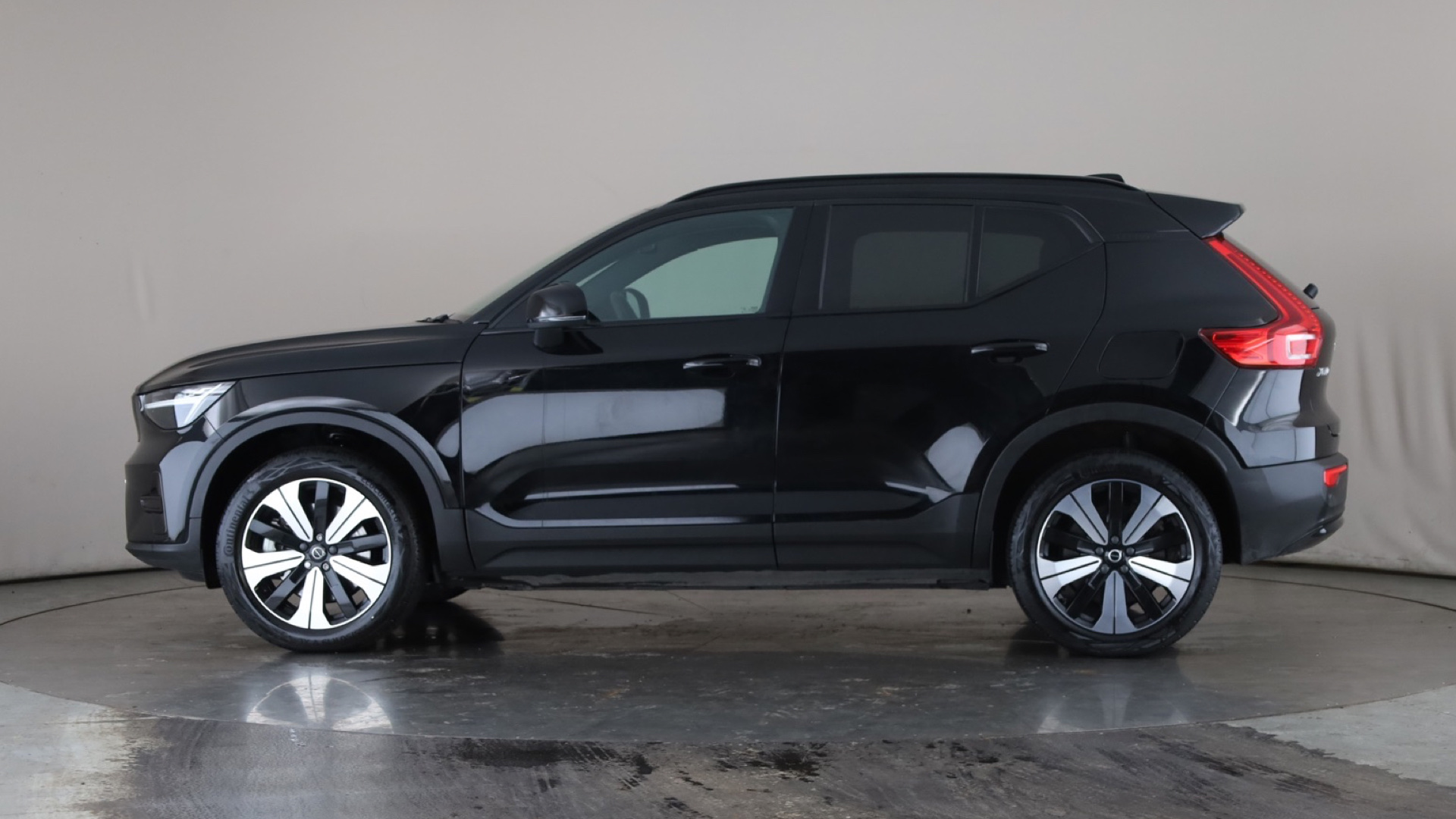 170kW Recharge Core 69kWh 5dr Auto