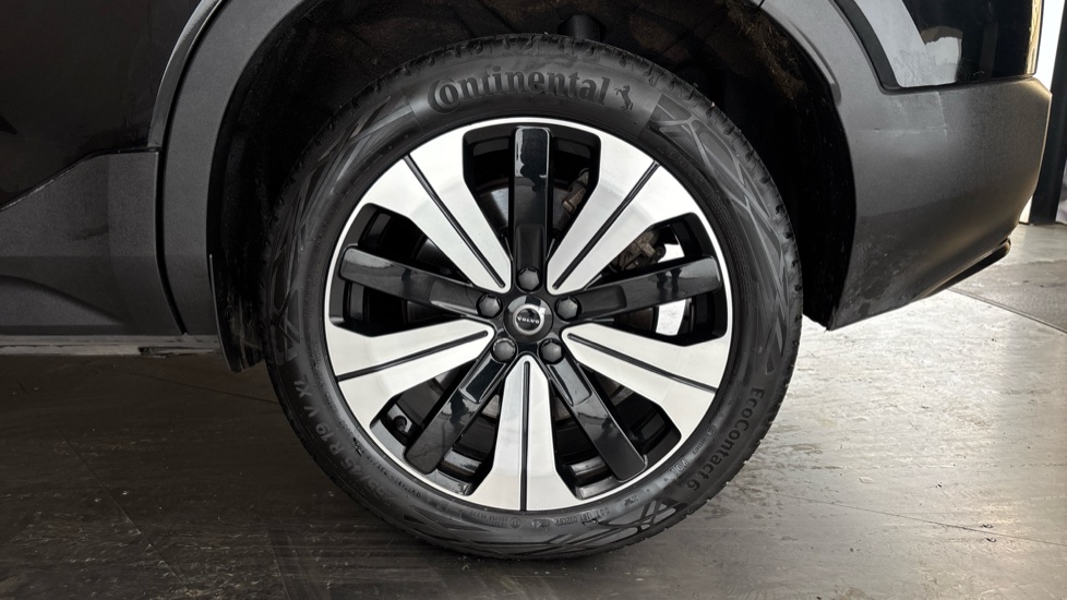 VOLVO XC40 Image 18