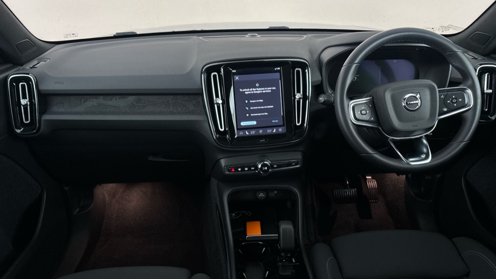 VOLVO C40 Image 11