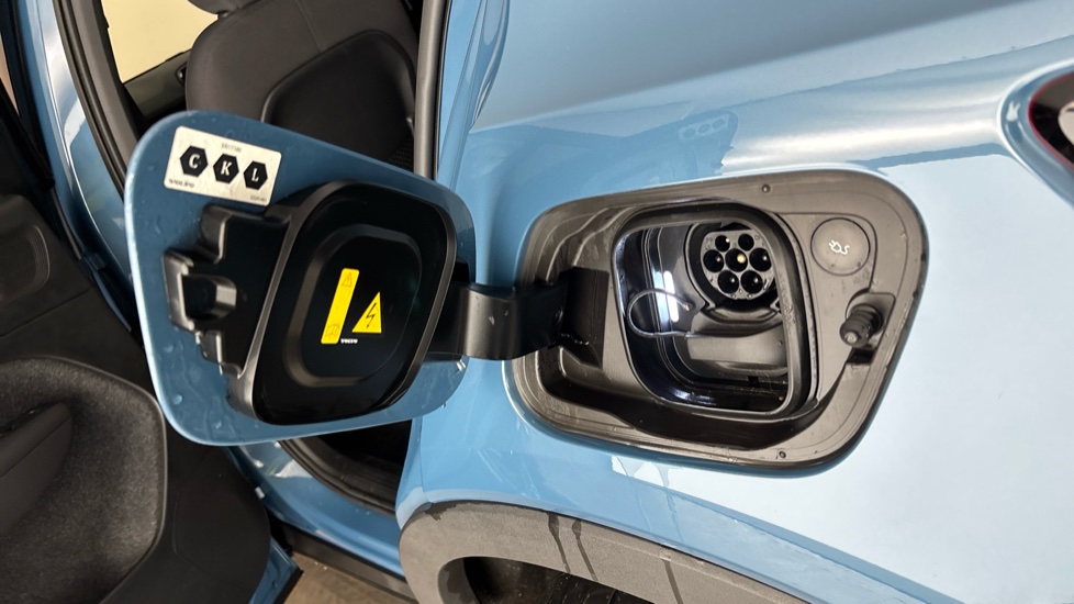 VOLVO C40 Image 21