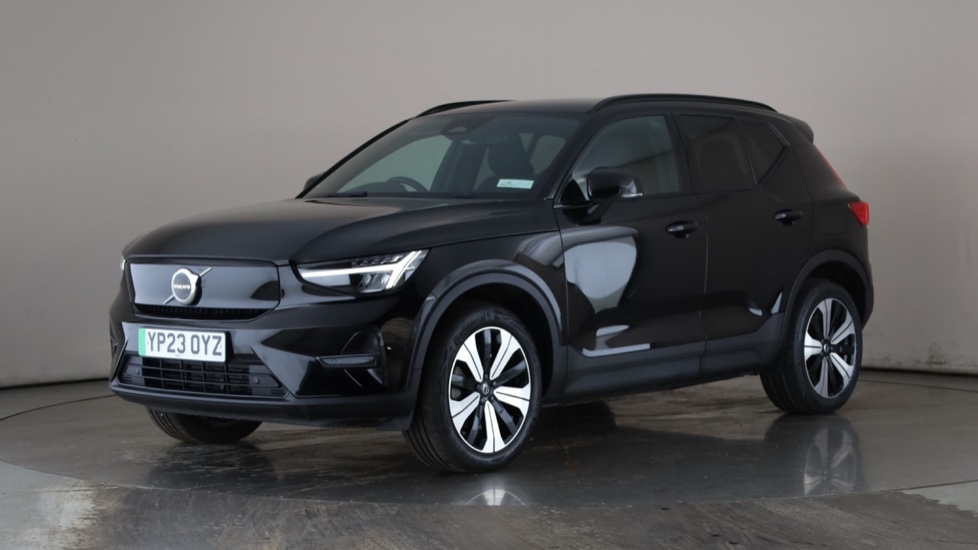 Used VOLVO XC40