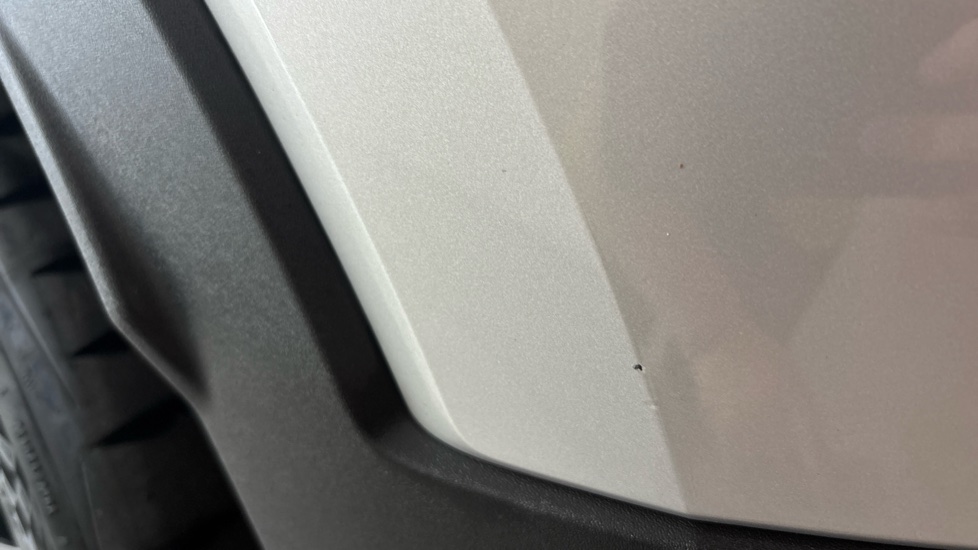 VOLVO C40 chips