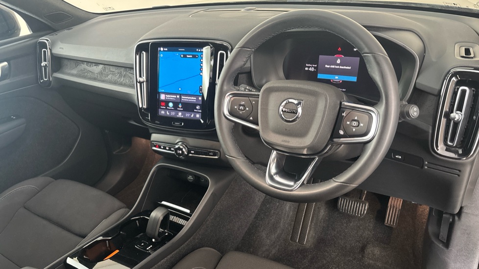 VOLVO XC40 Image 9
