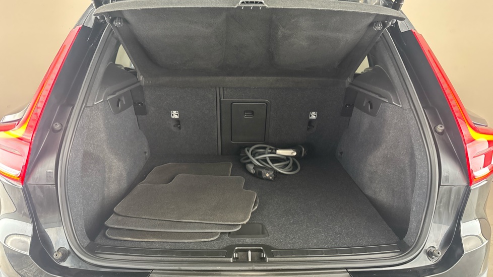 VOLVO XC40 Image 15