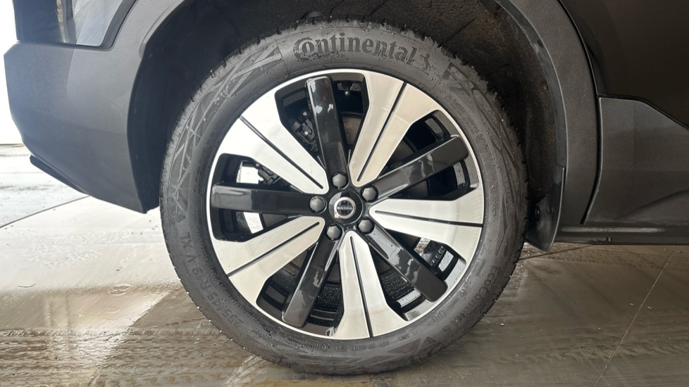 VOLVO XC40 Image 19