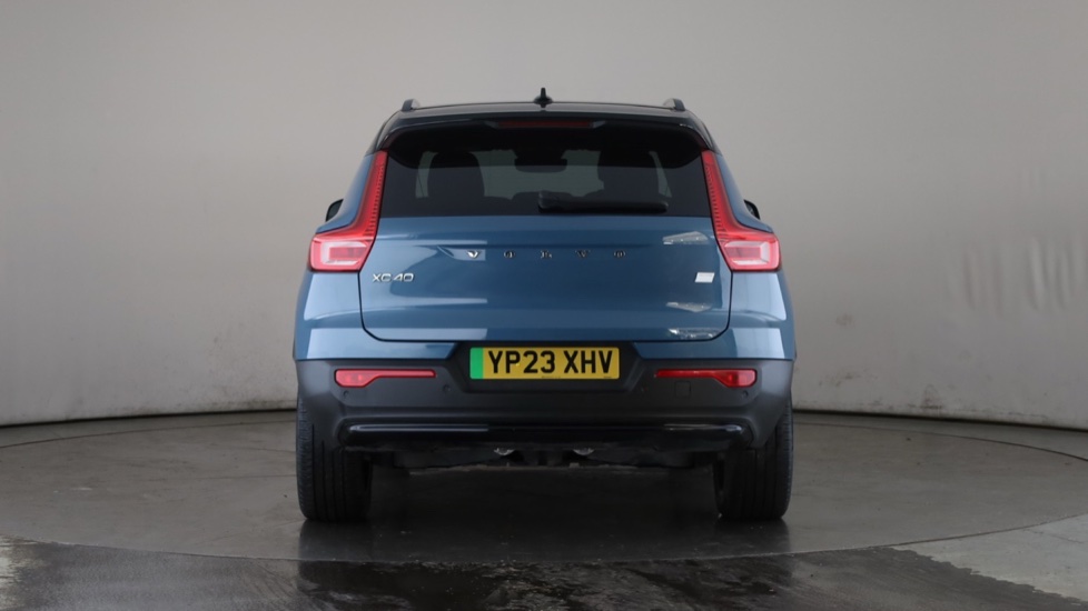 VOLVO XC40 Image 4