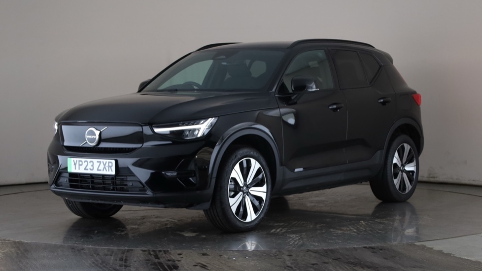 Used VOLVO XC40