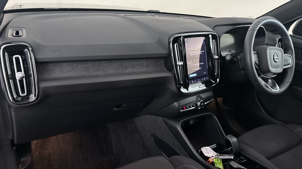 VOLVO XC40 Image 10