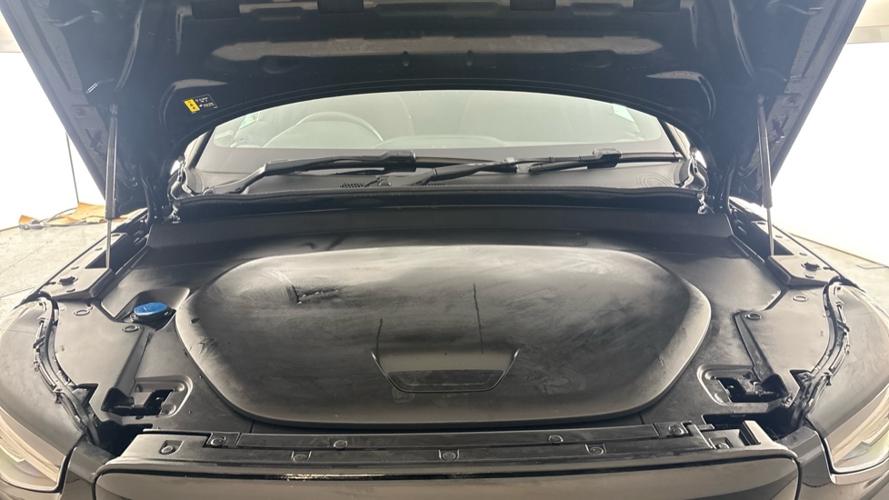 VOLVO XC40 Image 16