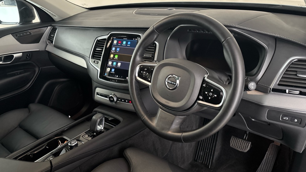 VOLVO XC90 Image 9