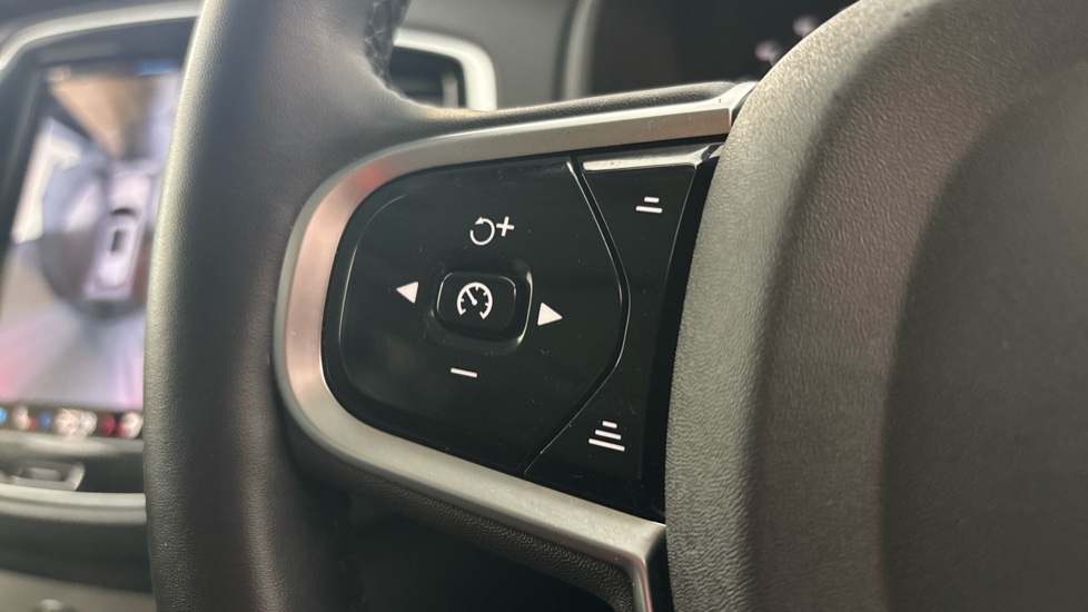 VOLVO XC90 cruise control