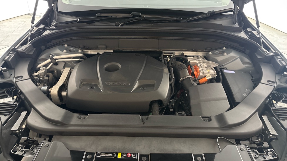 VOLVO XC60 Image 16
