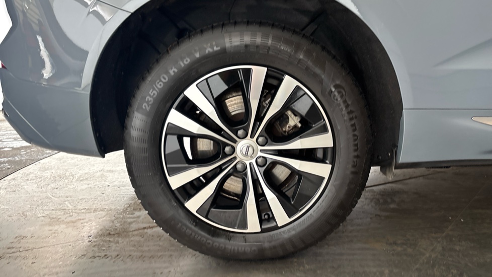 VOLVO XC60 Image 19