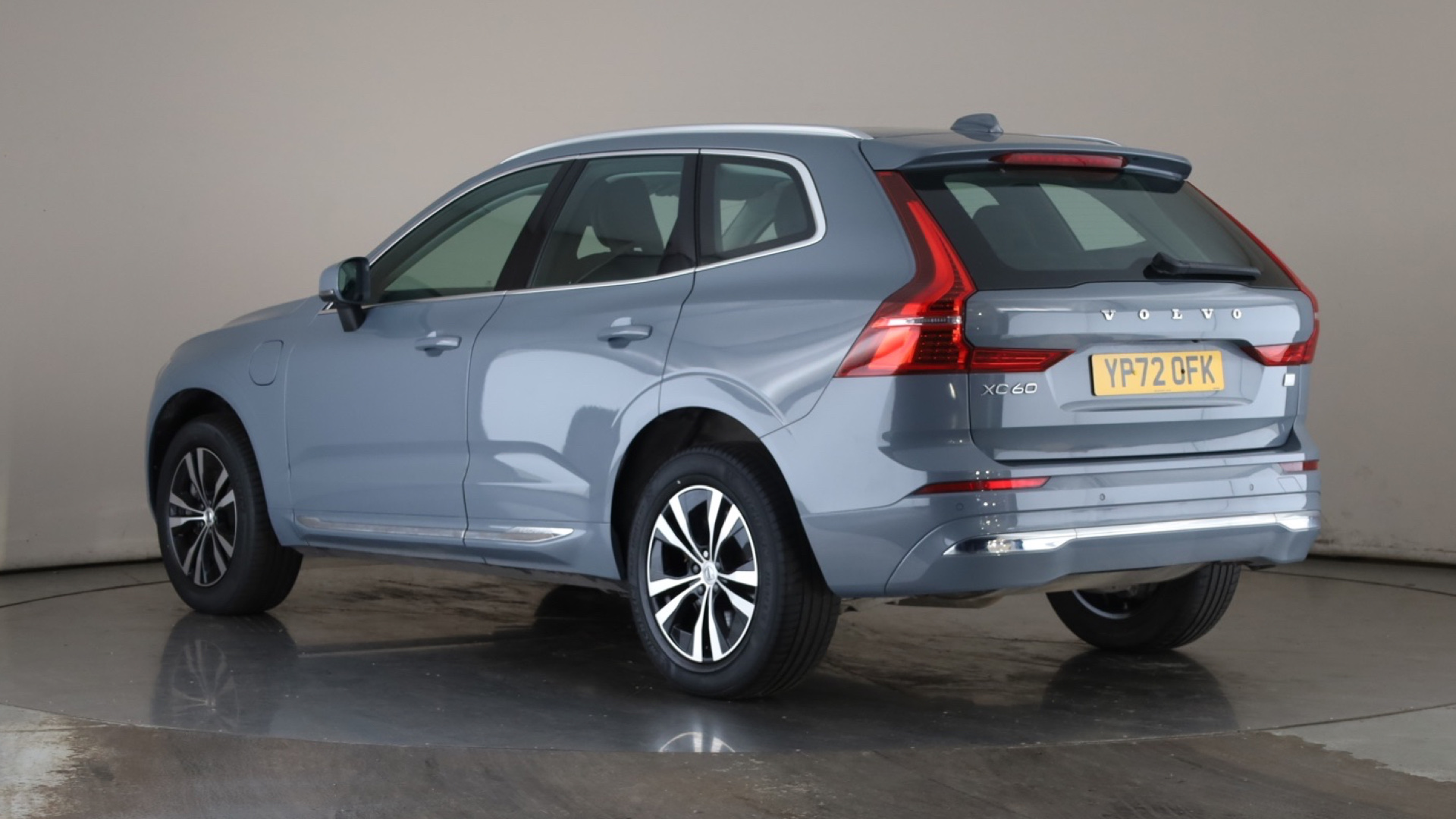 2.0 T6 [350] RC PHEV Core Bright 5dr AWD Gtron