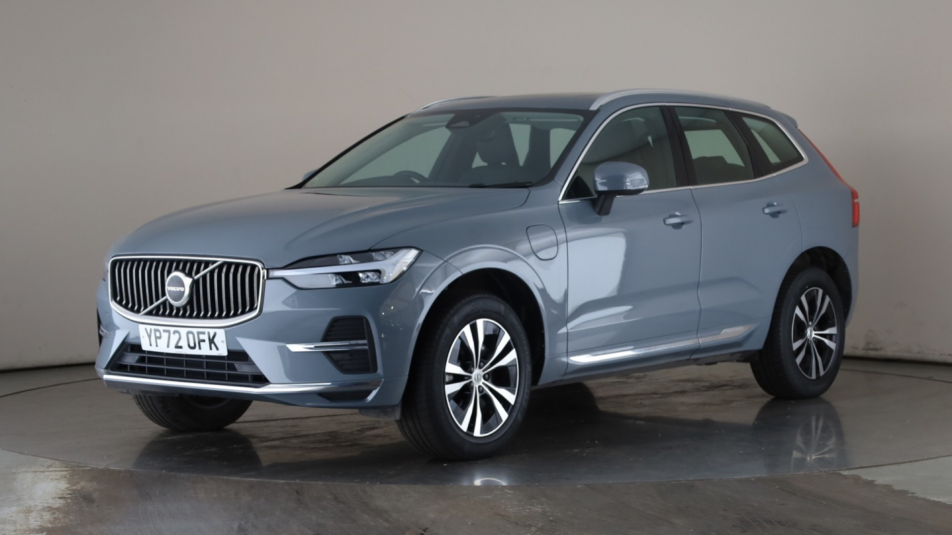 2.0 T6 [350] RC PHEV Core Bright 5dr AWD Gtron