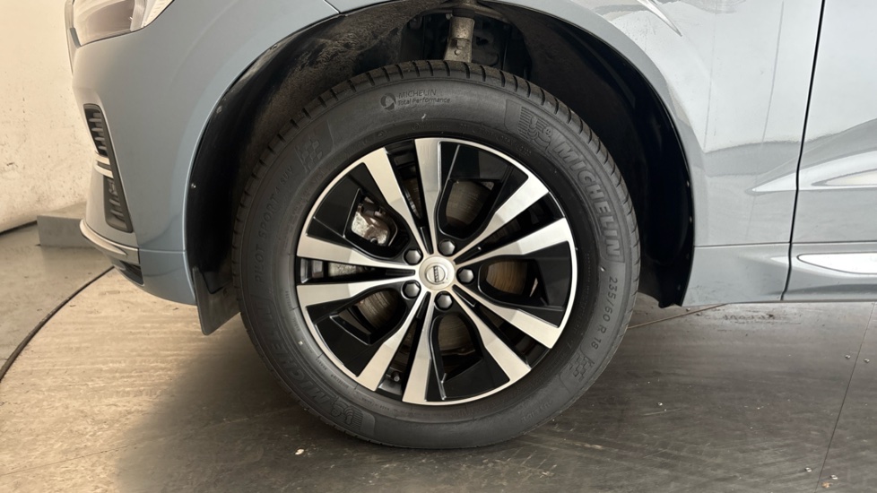 VOLVO XC60 Image 17