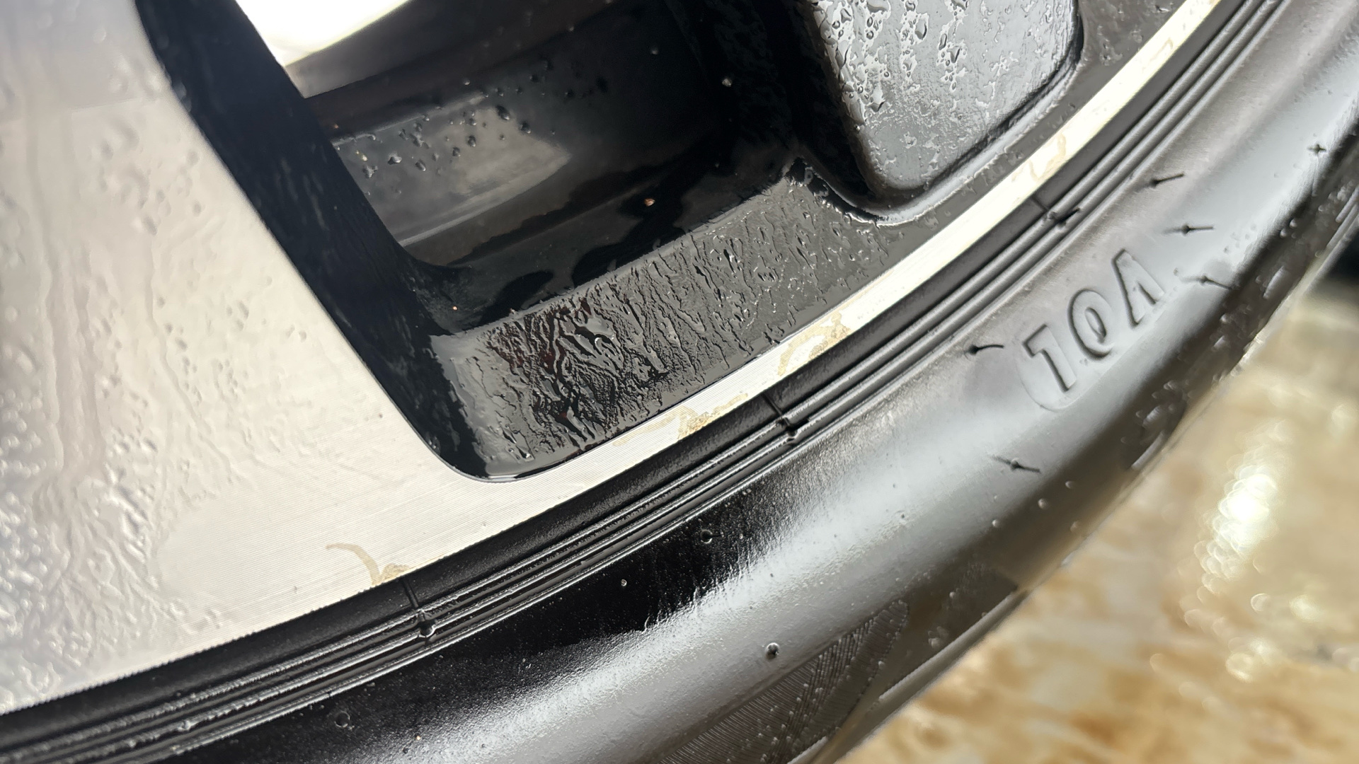 4027699 170kW Recharge Core 69kWh 5dr Auto