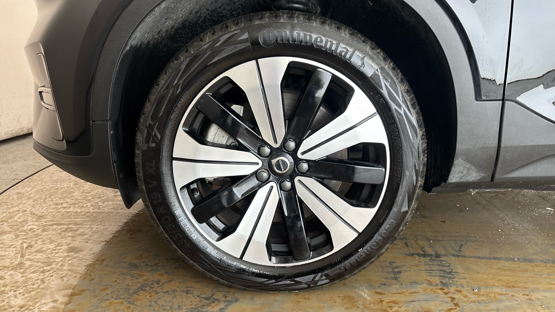 4027699 170kW Recharge Core 69kWh 5dr Auto