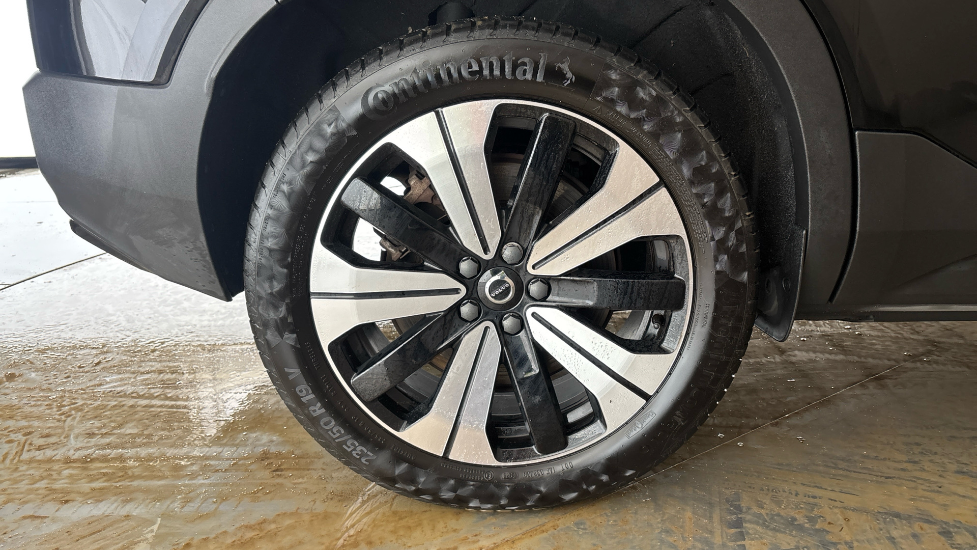 4027699 170kW Recharge Core 69kWh 5dr Auto