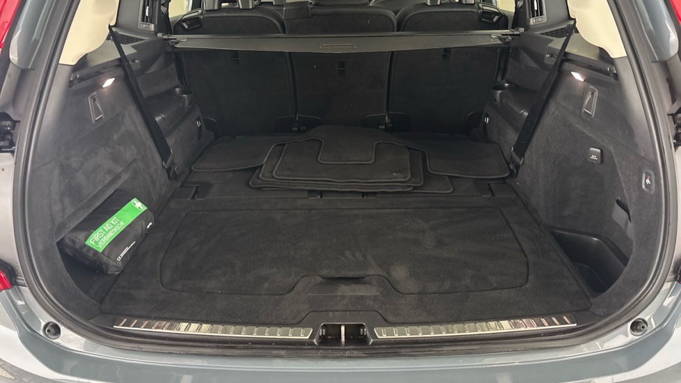 VOLVO XC90 Image 15