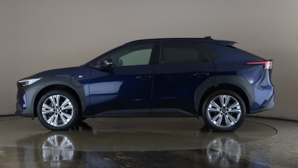 SUBARU SOLTERRA Image 2