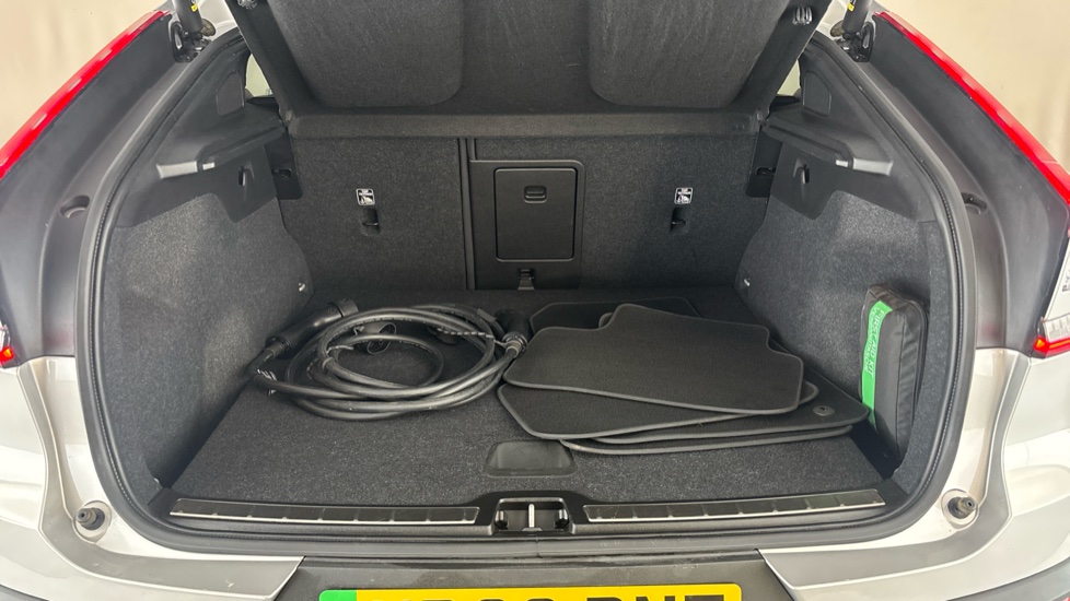 VOLVO C40 Image 15