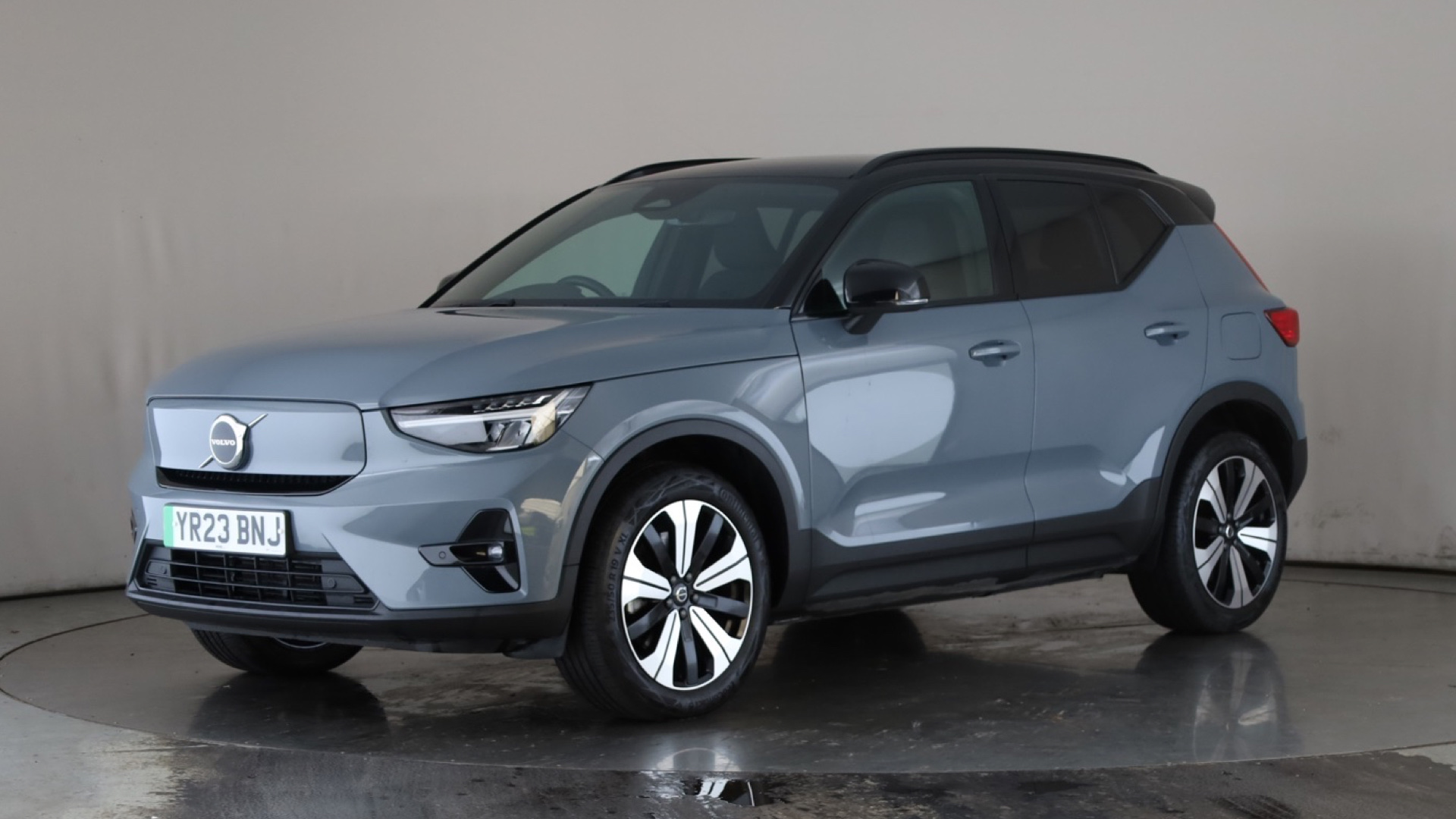 170kW Recharge Plus 69kWh 5dr Auto