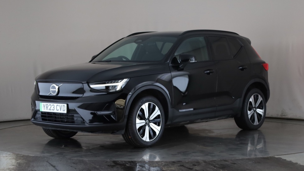 Used VOLVO XC40