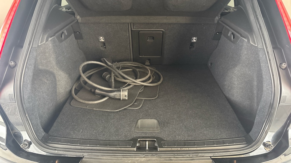 VOLVO XC40 Image 15