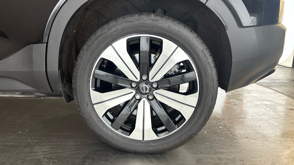 VOLVO XC40 Image 18