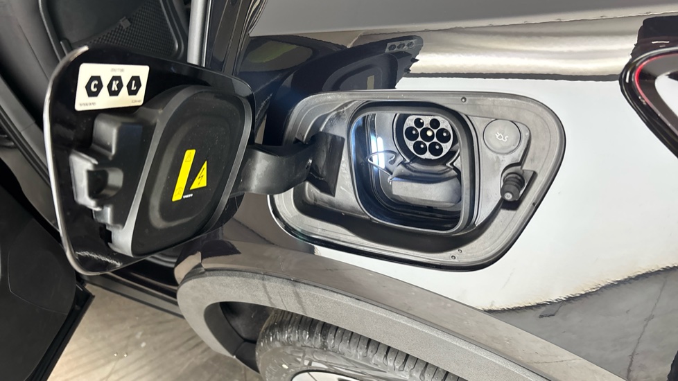 VOLVO C40 Image 21