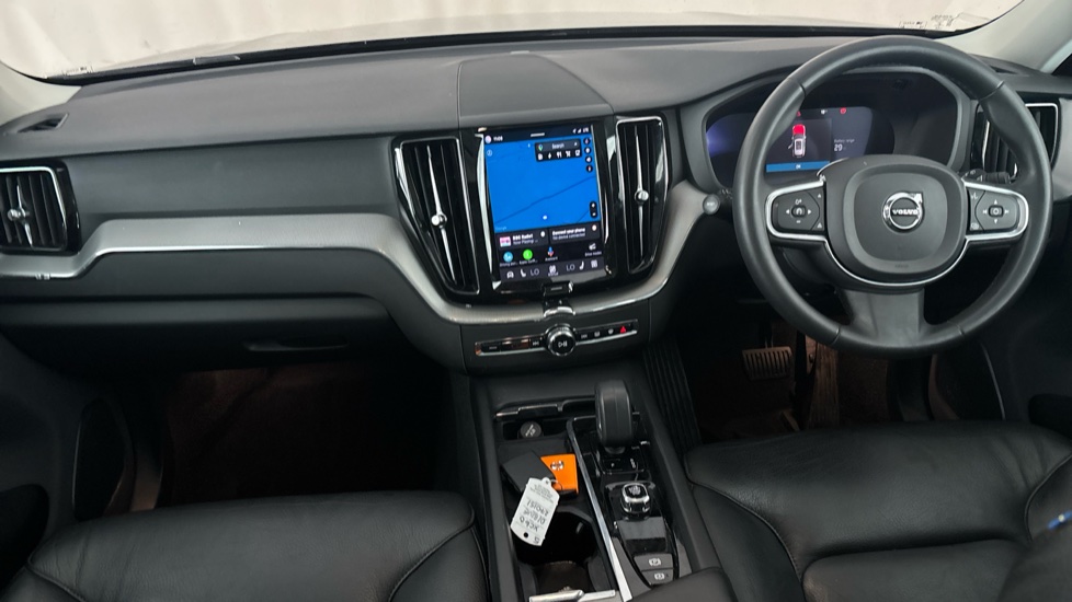 VOLVO XC60 Image 11