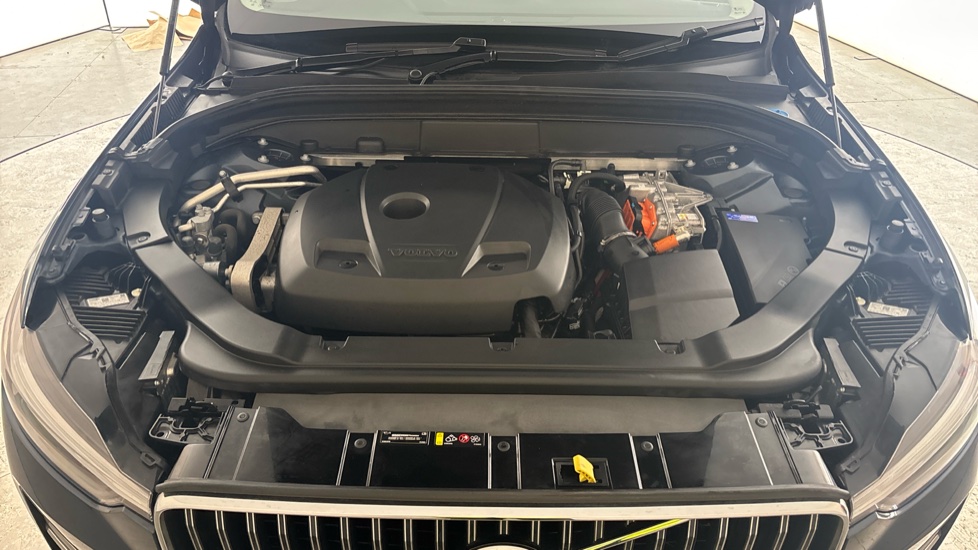 VOLVO XC60 Image 16