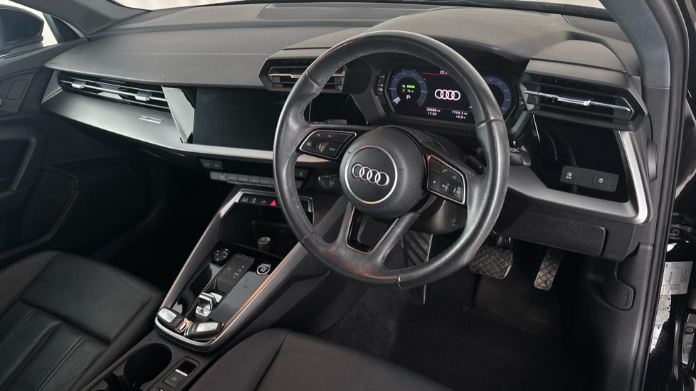 AUDI A3 Image 9