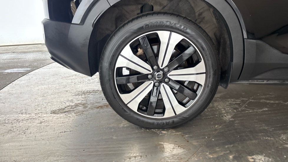 VOLVO XC40 Image 19
