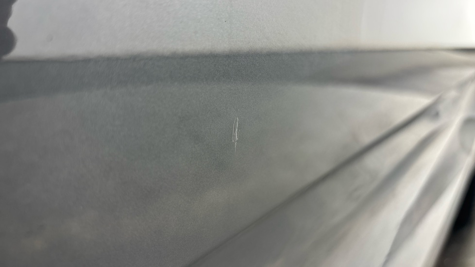 VOLVO XC40 Scratches