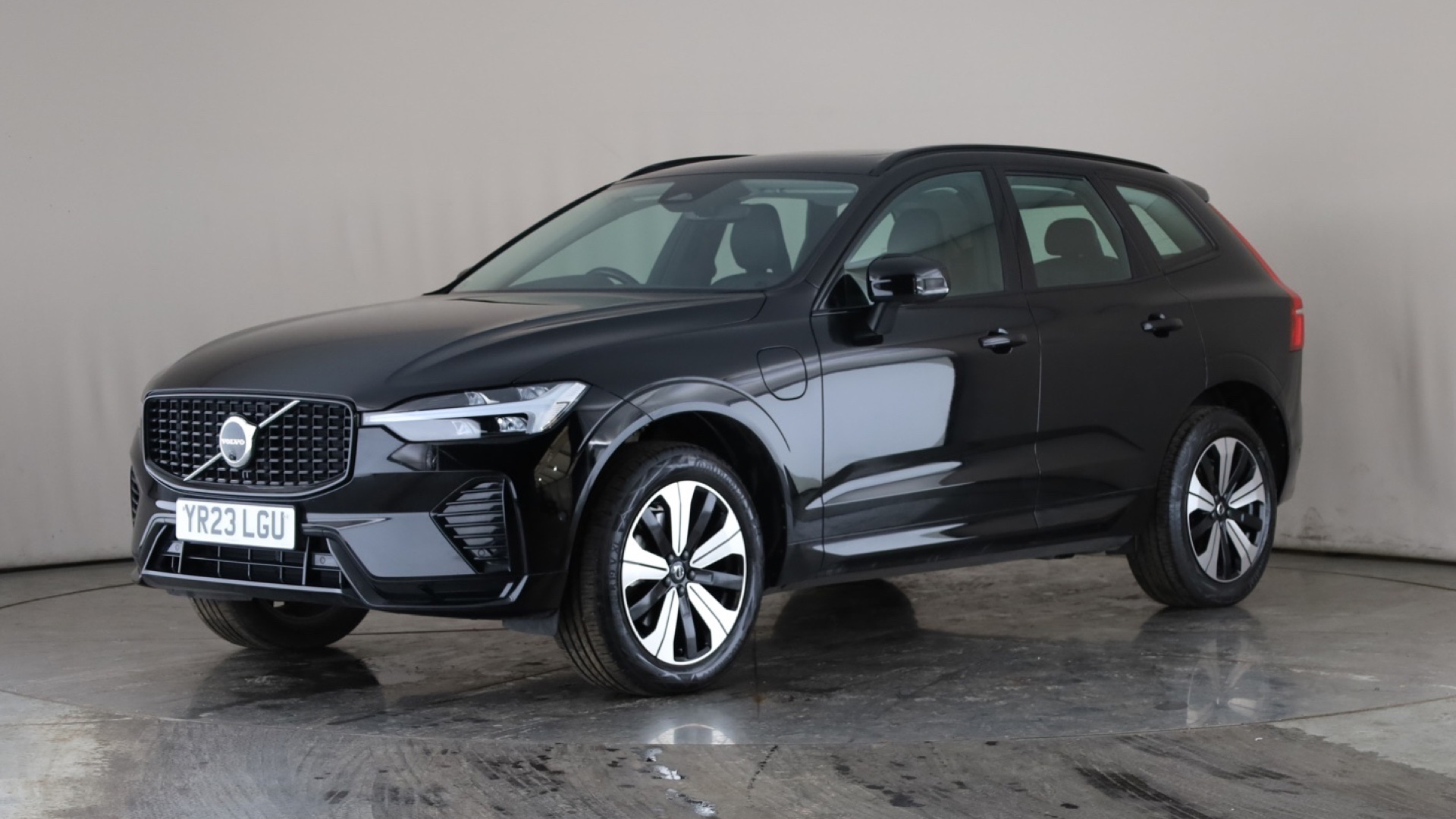 2.0 T6 [350] RC PHEV Plus Dark 5dr AWD Geartronic [2023]