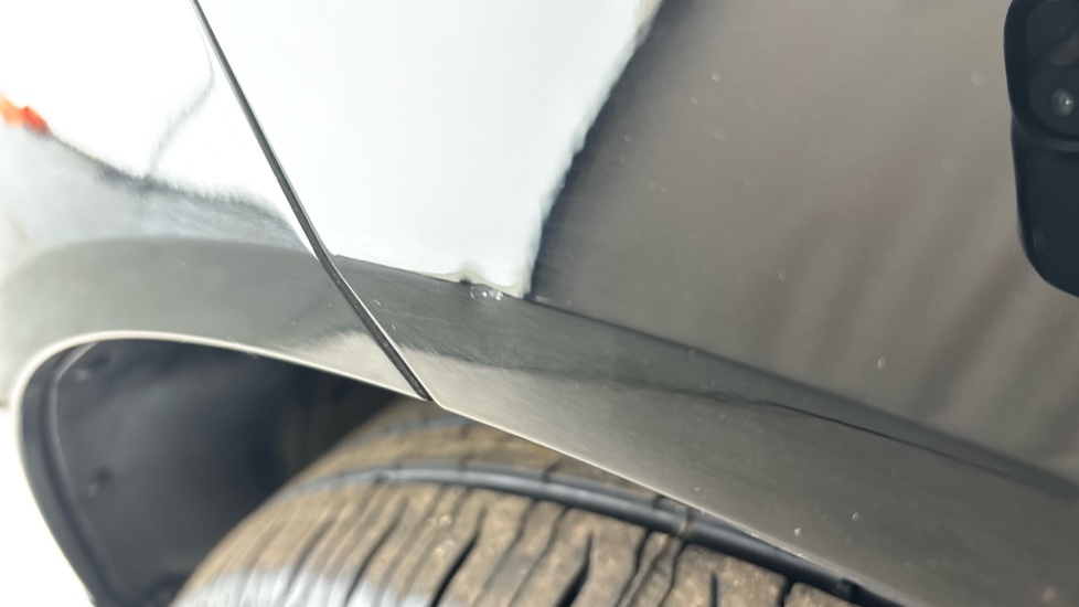 VOLVO XC60 Dent and scratches
