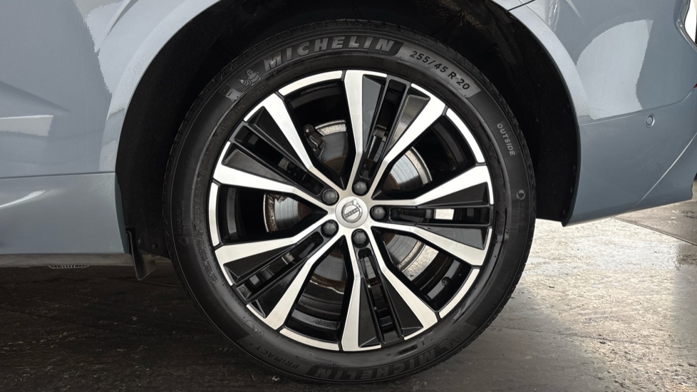 VOLVO XC60 Image 18
