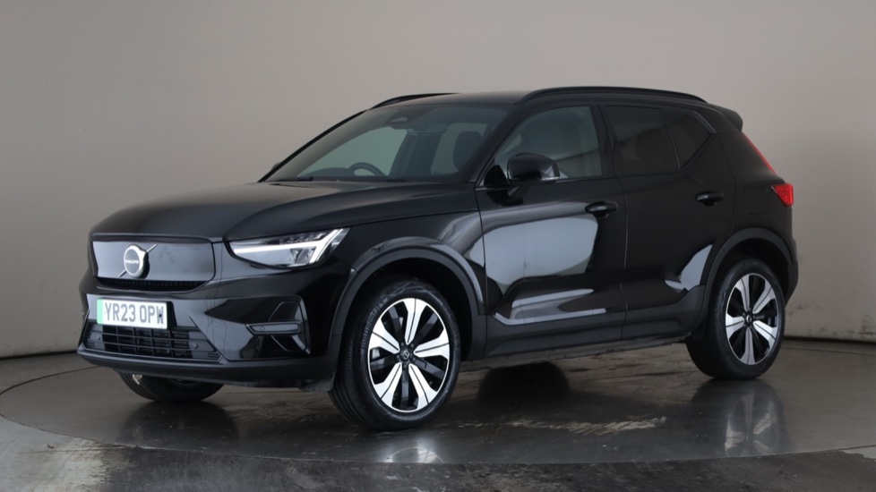 Used VOLVO XC40