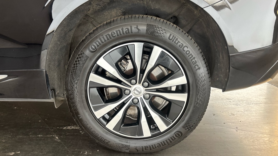 VOLVO XC60 Image 18