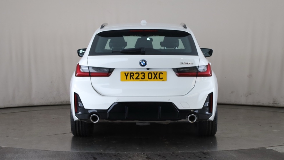 BMW 3 SERIES Image 4