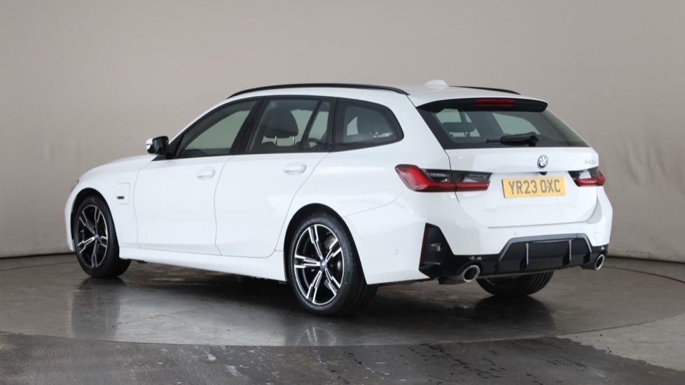 BMW 3 SERIES Image 3