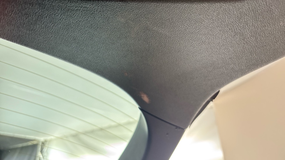 BMW 3 SERIES scuff