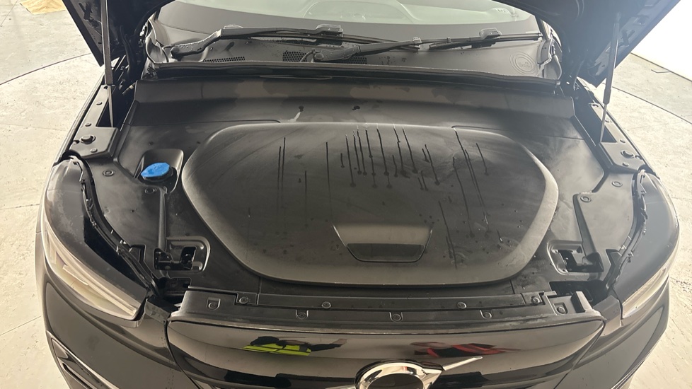 VOLVO C40 Image 16