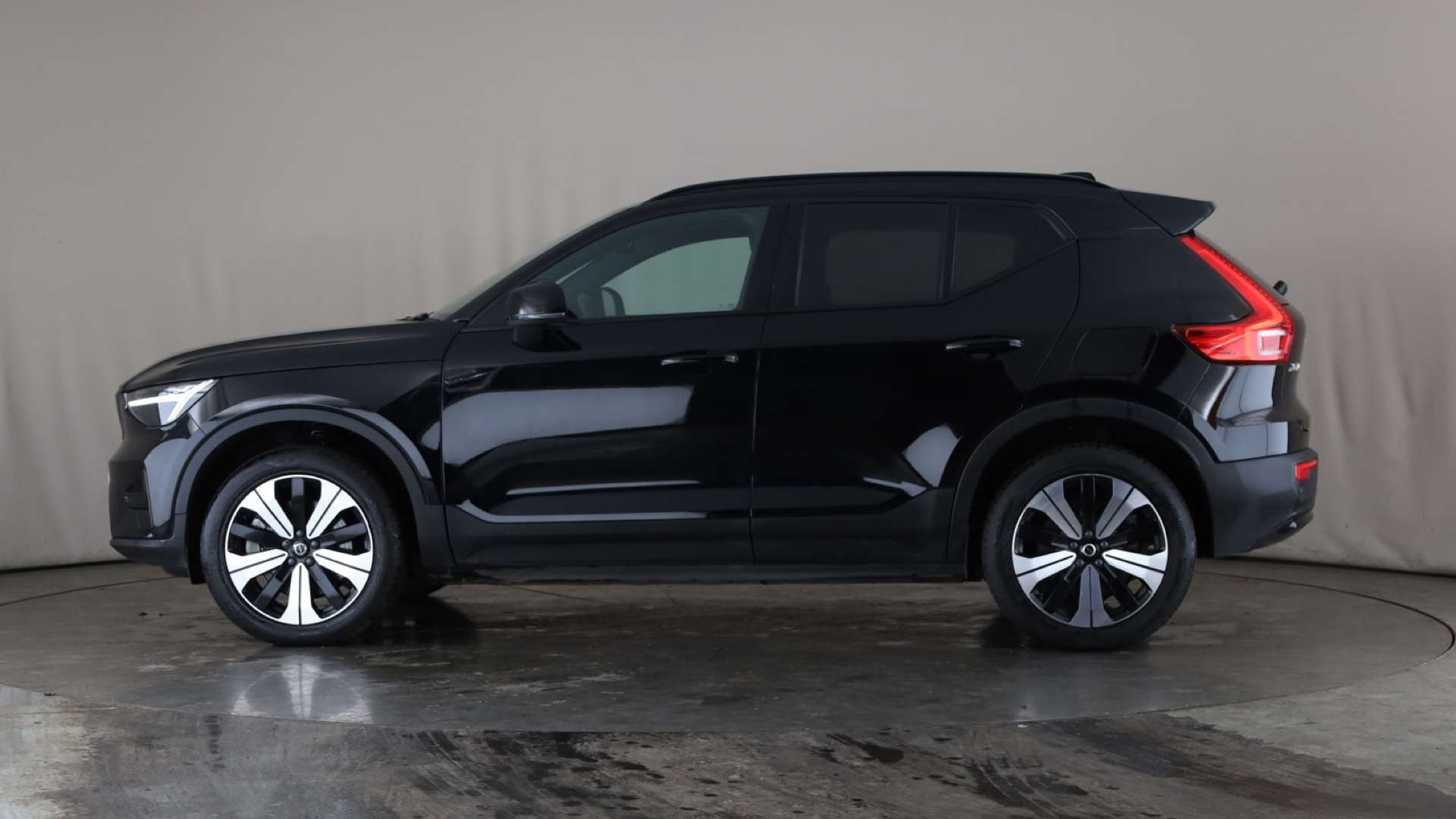 170kW Recharge Core 69kWh 5dr Auto