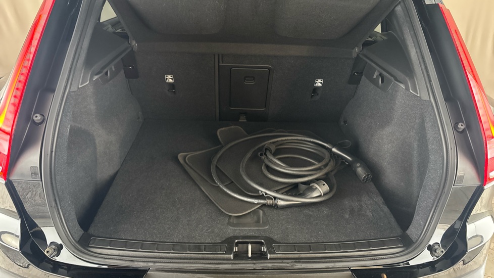 VOLVO XC40 Image 15
